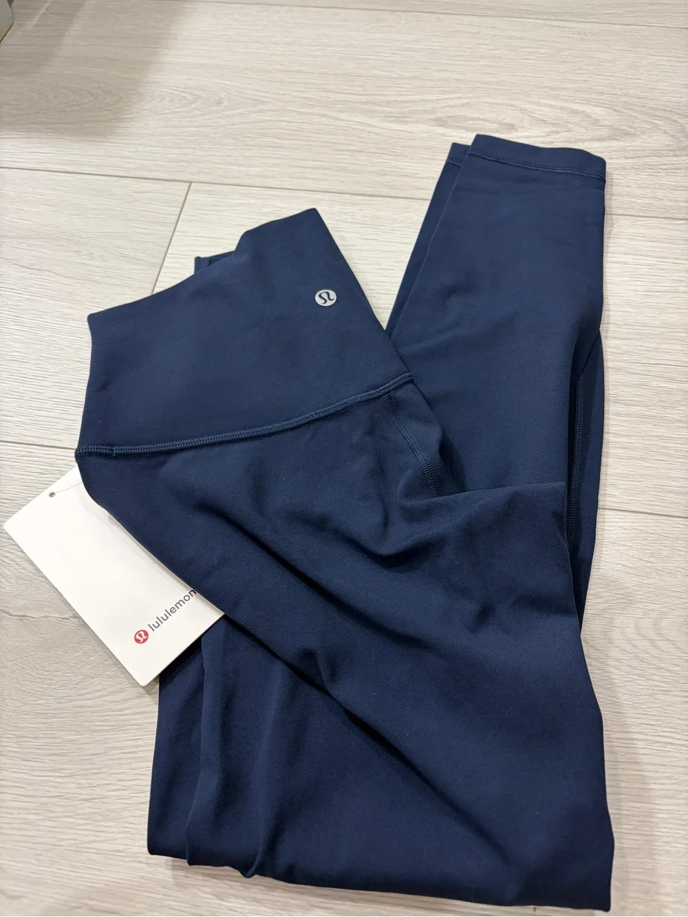 Lululemon align no line 28”